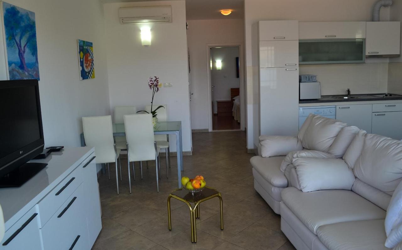 Apartments Oklopcic Трогір Екстер'єр фото