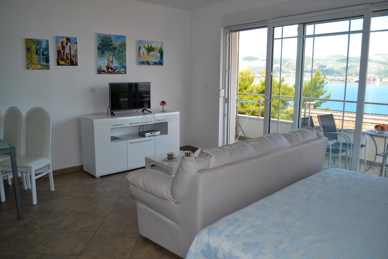 Apartments Oklopcic Трогір Екстер'єр фото