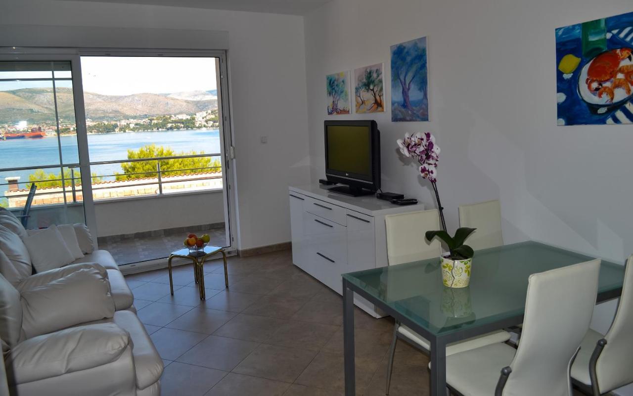 Apartments Oklopcic Трогір Екстер'єр фото